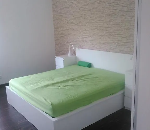 דירה Zum Kletterturm קאופבורן